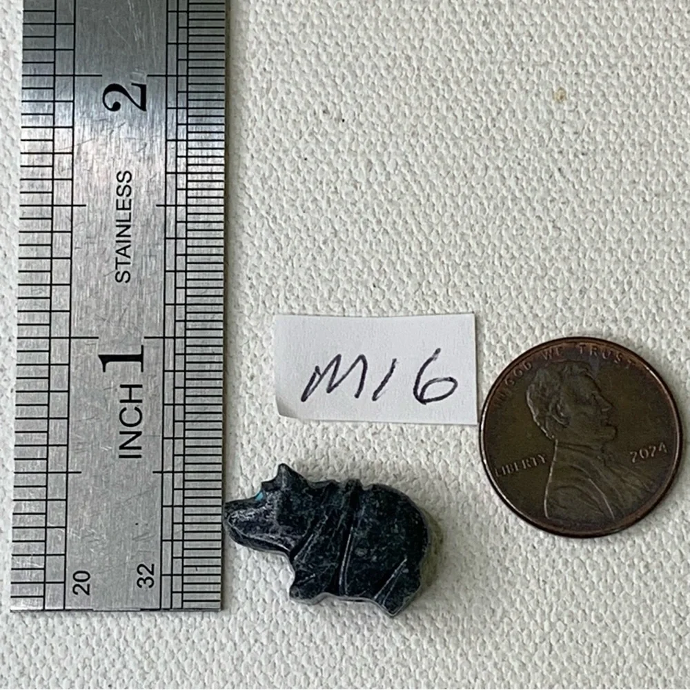 Native American Style Zuni Bear Fetish Bead Black Drilled Stone Mini Animal .7